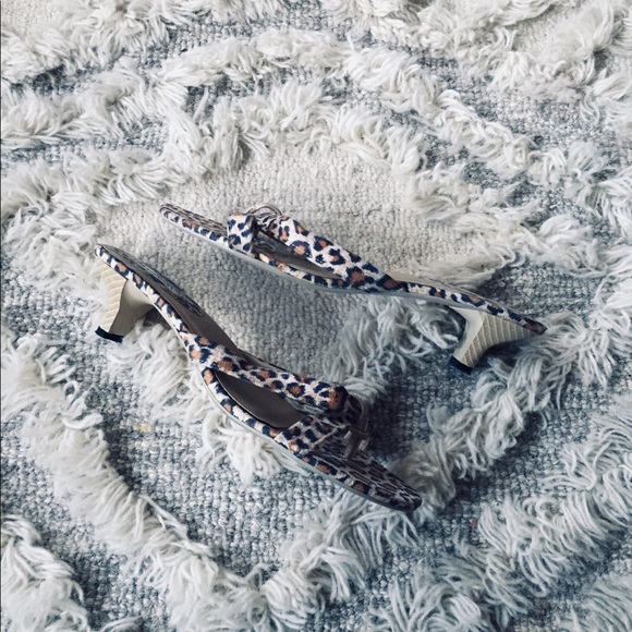 🐆Vintage Thong Toe Kitten Heels - Picture 5 of 5